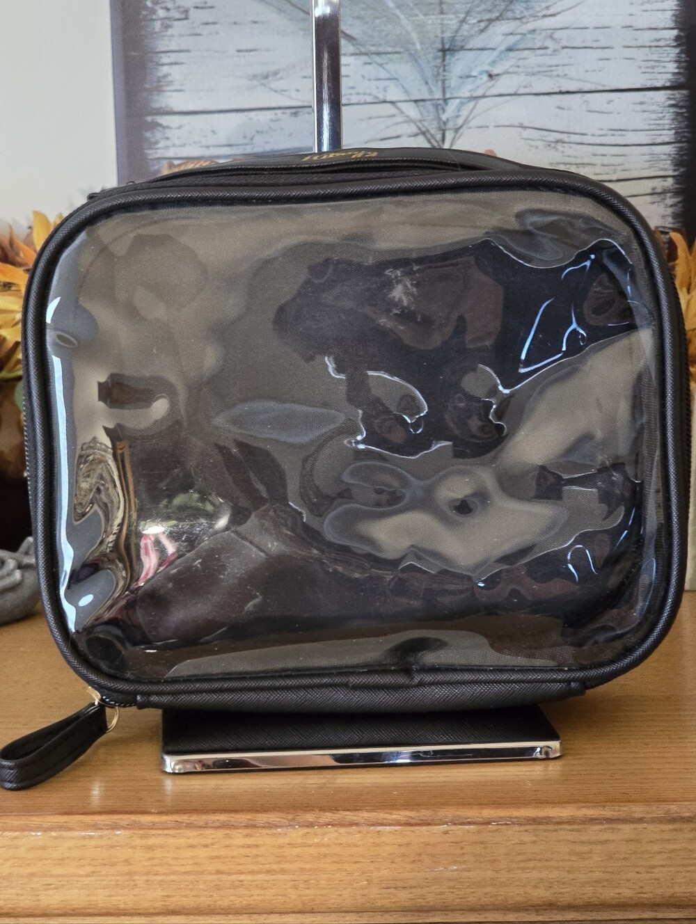 Hibagg Clear Front Travel/Toiletry Case. Black Faux Leather Like New